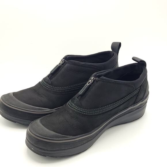 Clarks Outdoor Muckers Ruck Ridge Leather Waterproof Shoe Black Women's size 8.5 - Picture 4 of 9